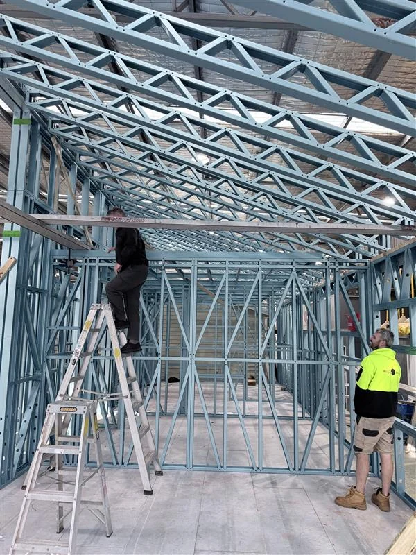 scandi - Floor & Framing