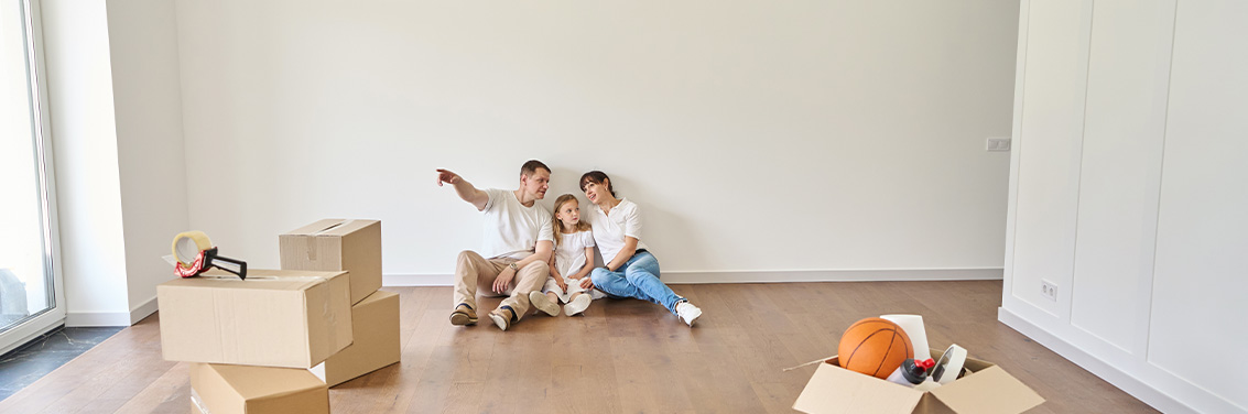 family moving in the new house